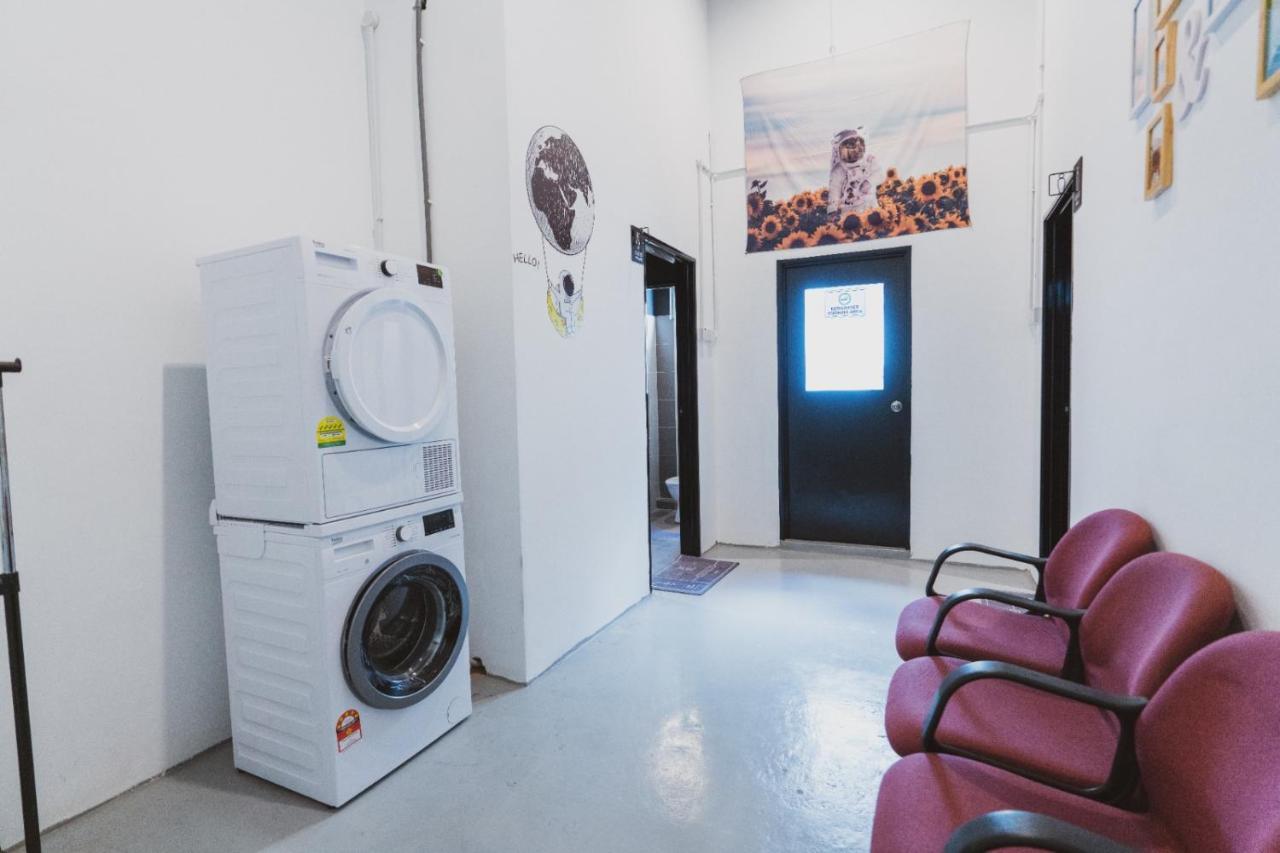 Hashtag.capsule.hostel Capsule hotel